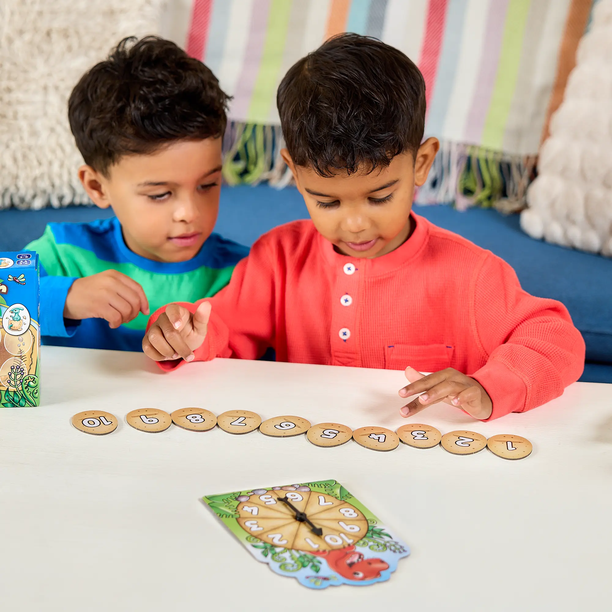 130_dinosaur_number_eggs_06_2000