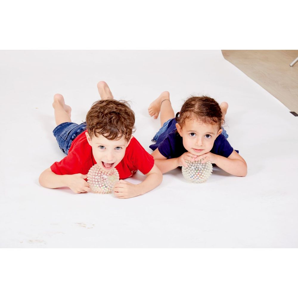 706192_COLOURBITS_BALLS_LS